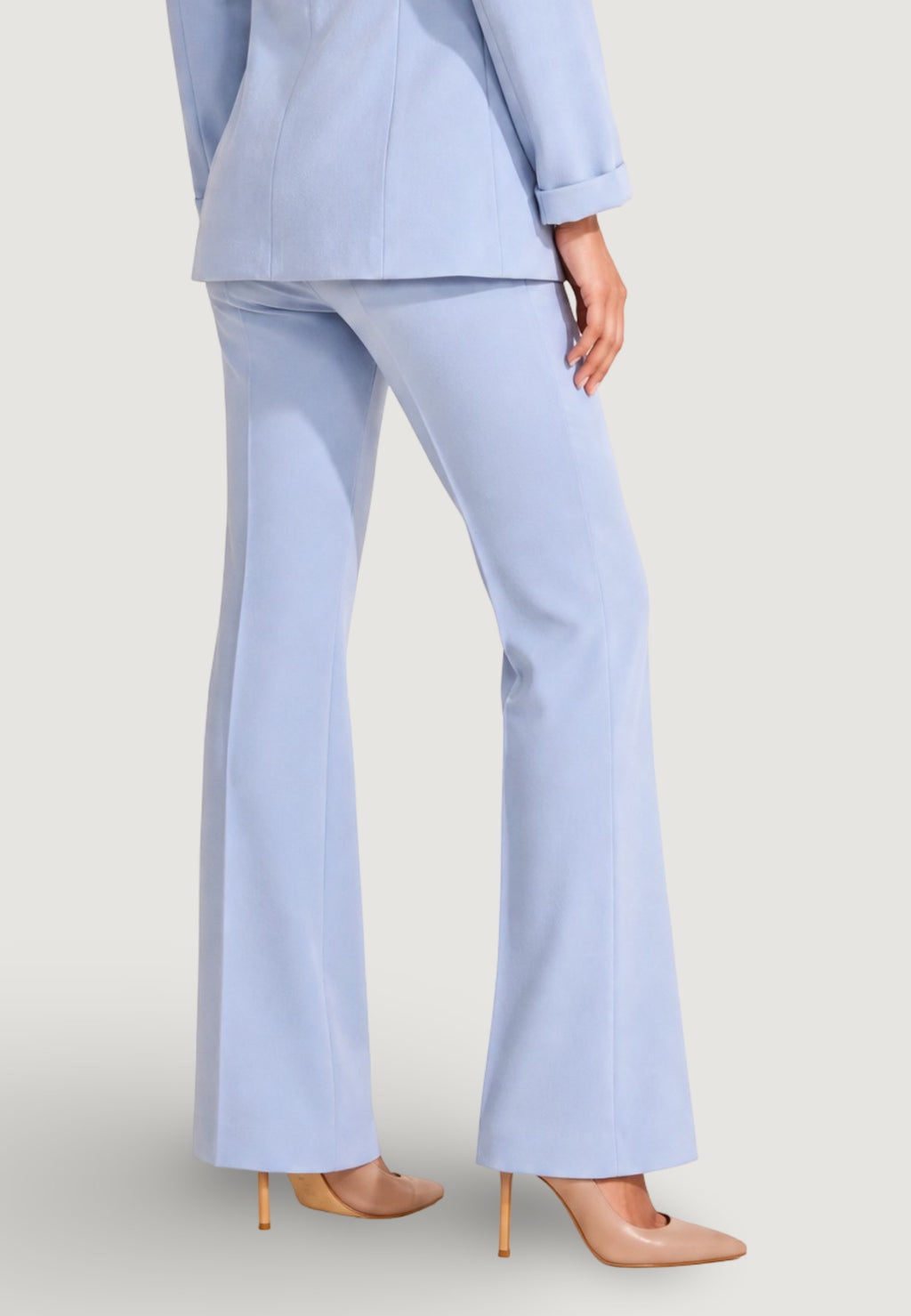 Pantaloni Svasati