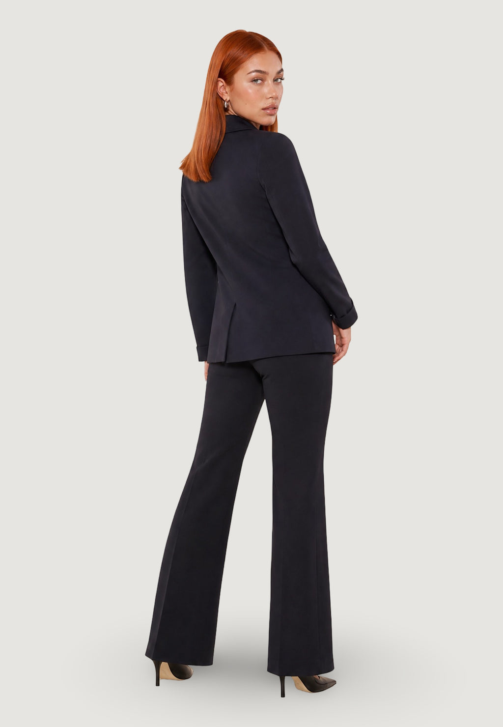 Pantaloni Svasati