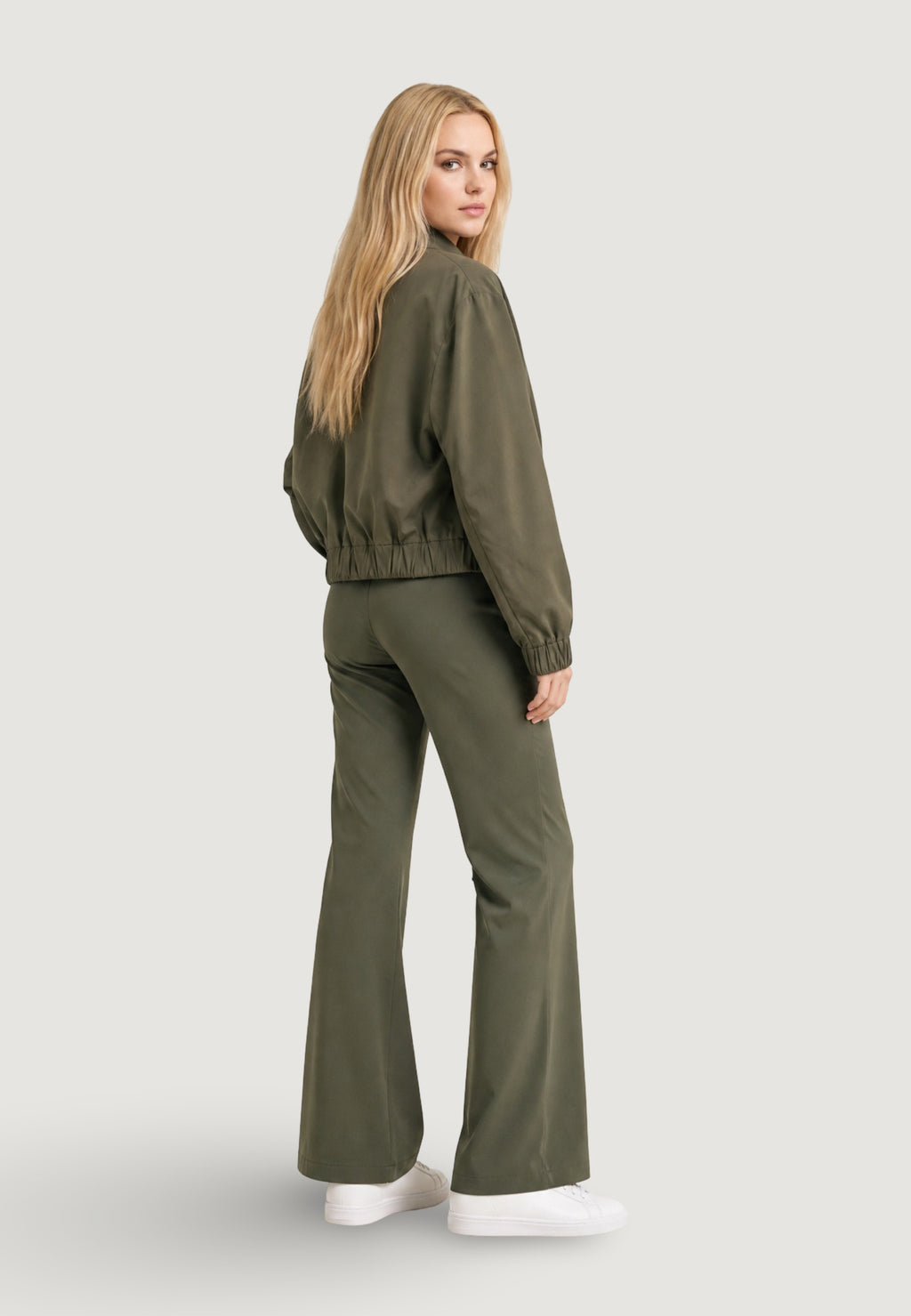 Pantaloni Bottoni