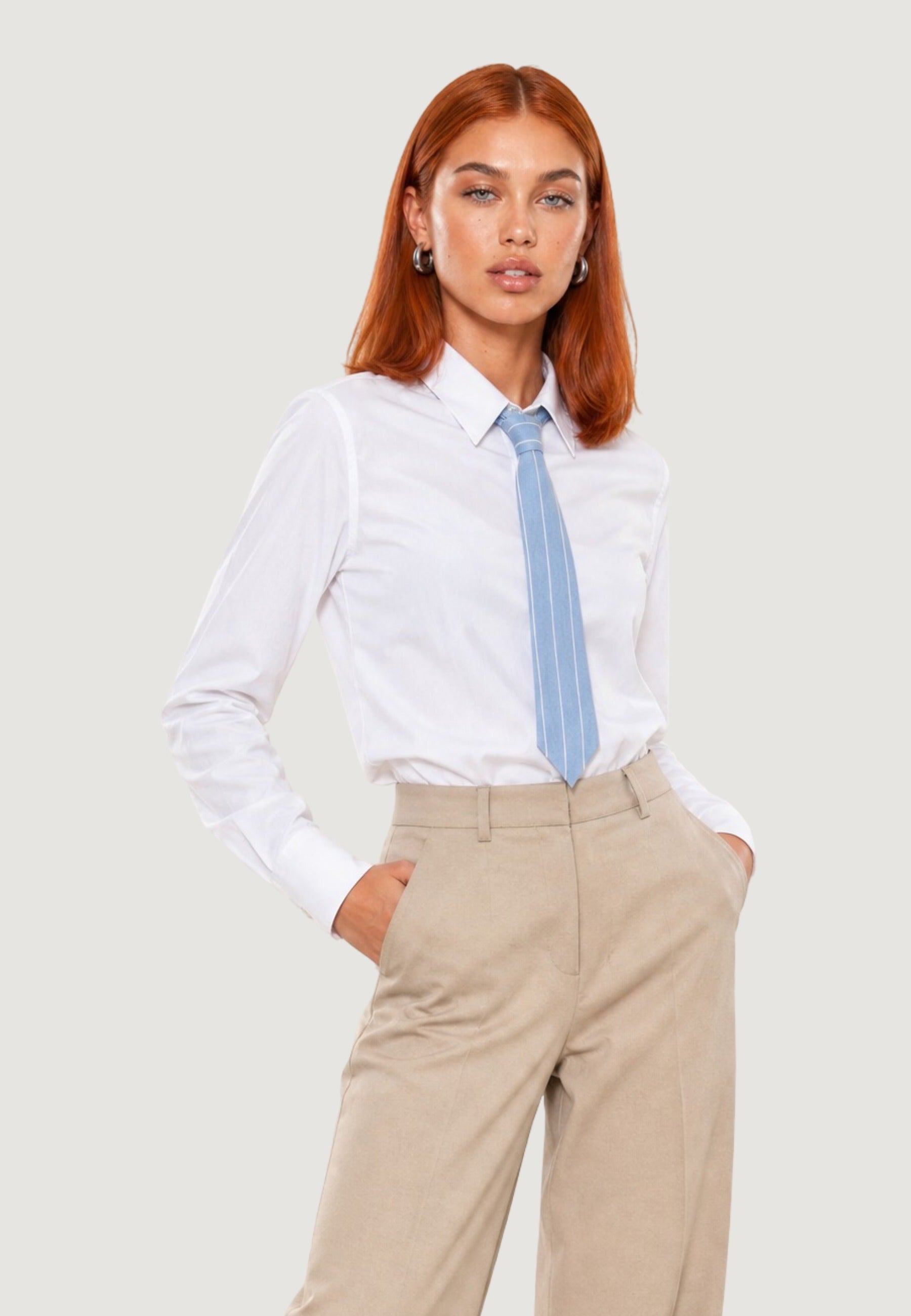 Camicia Classica Cravatta