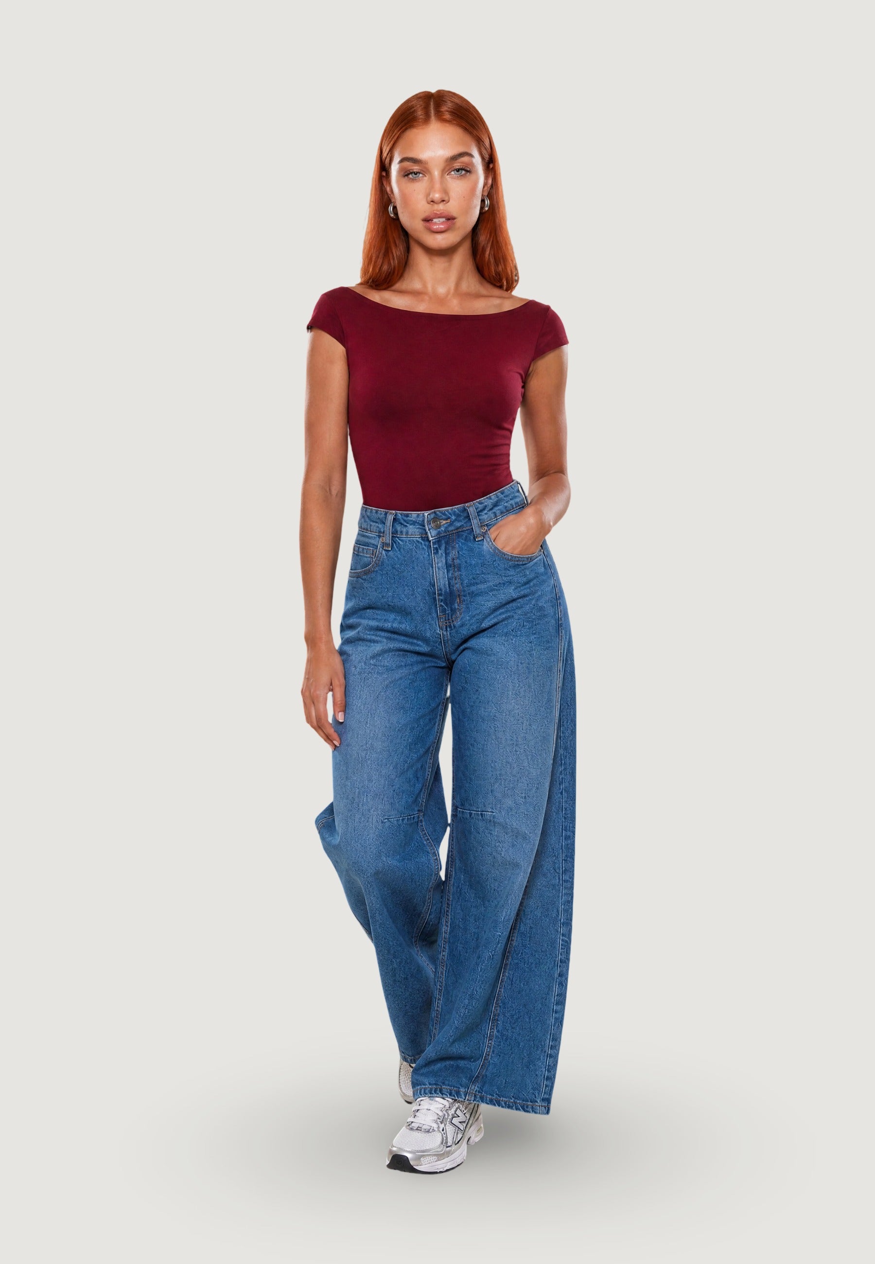 TOP CON SCOLLO DIETRO