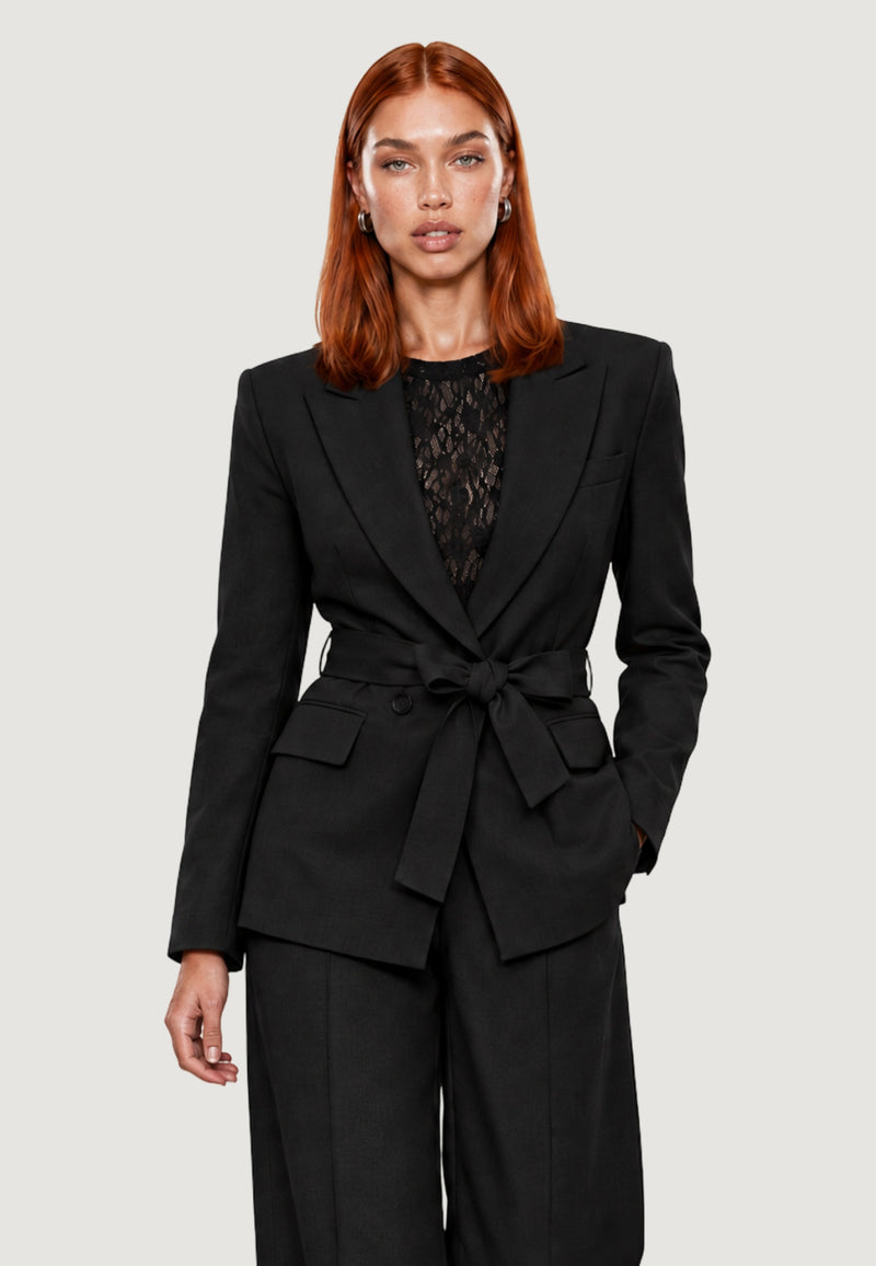 DIAMANTE BELTED BLAZER