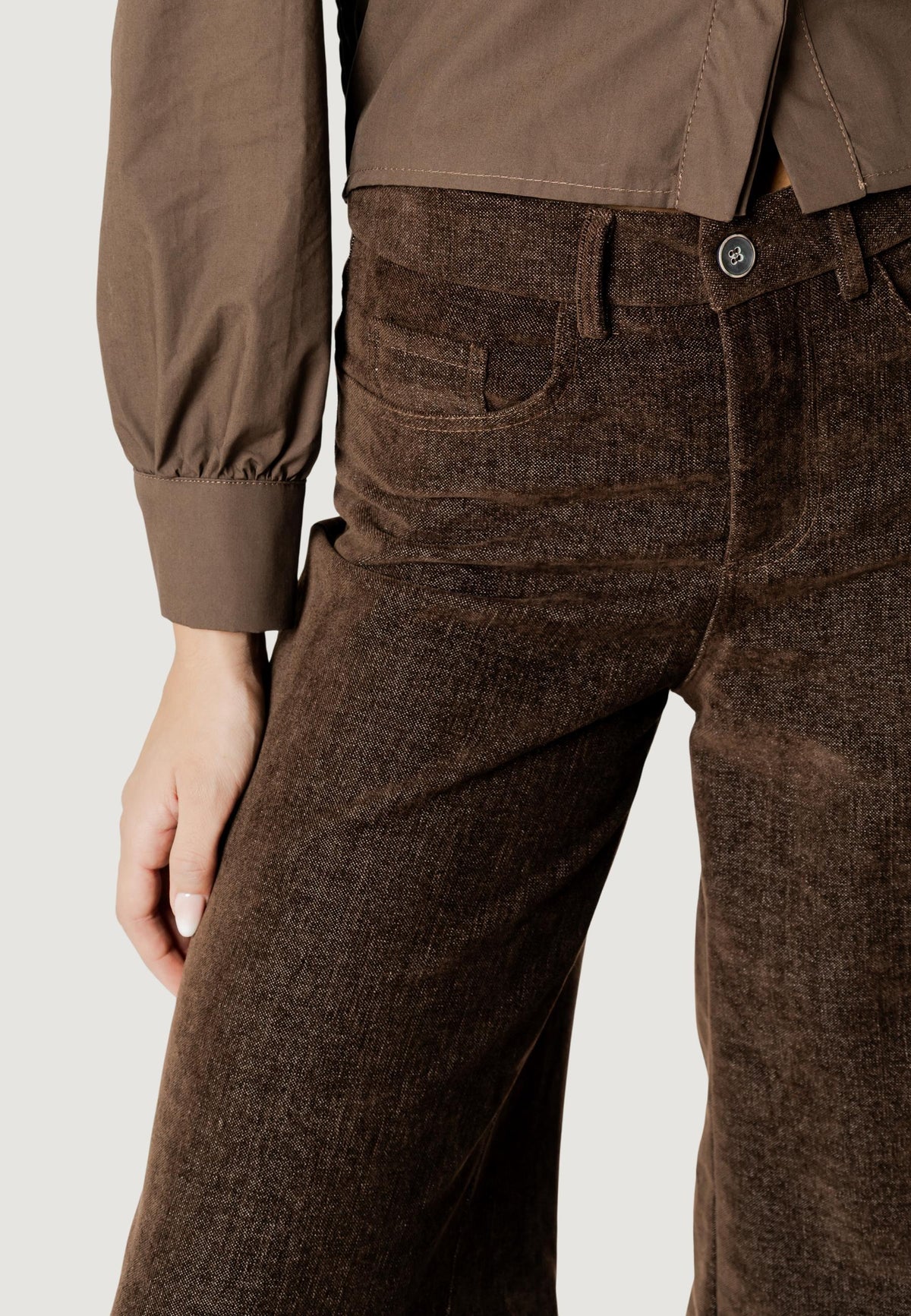 SARA FAUX SUEDE PANT