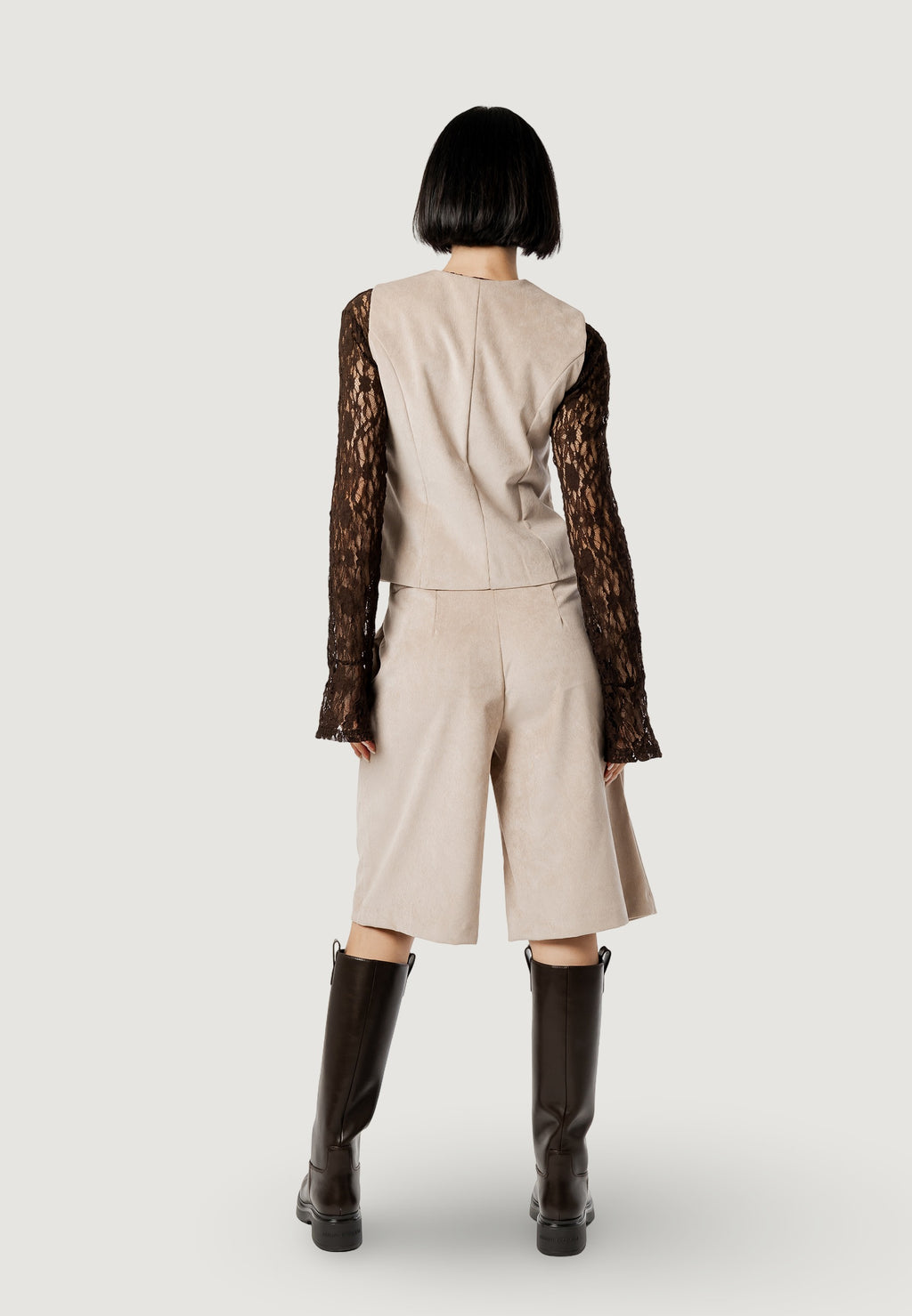 alice cord pleat shorts