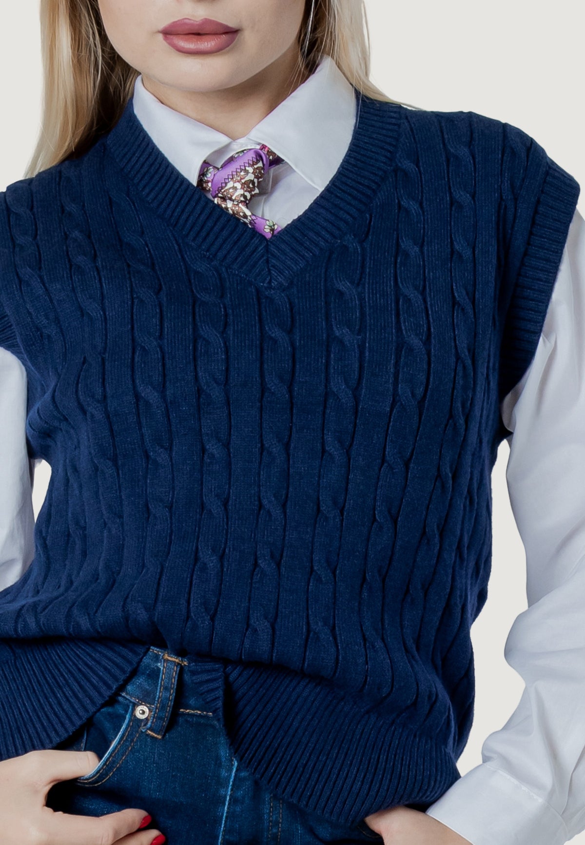ortensia cable vest