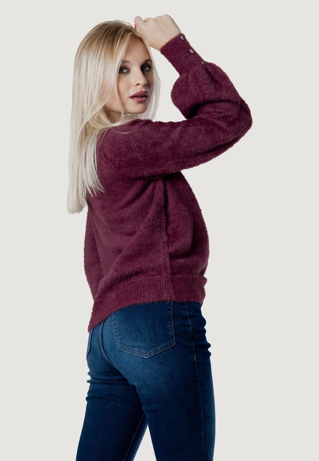 lotus FLUFFY CREW KNIT