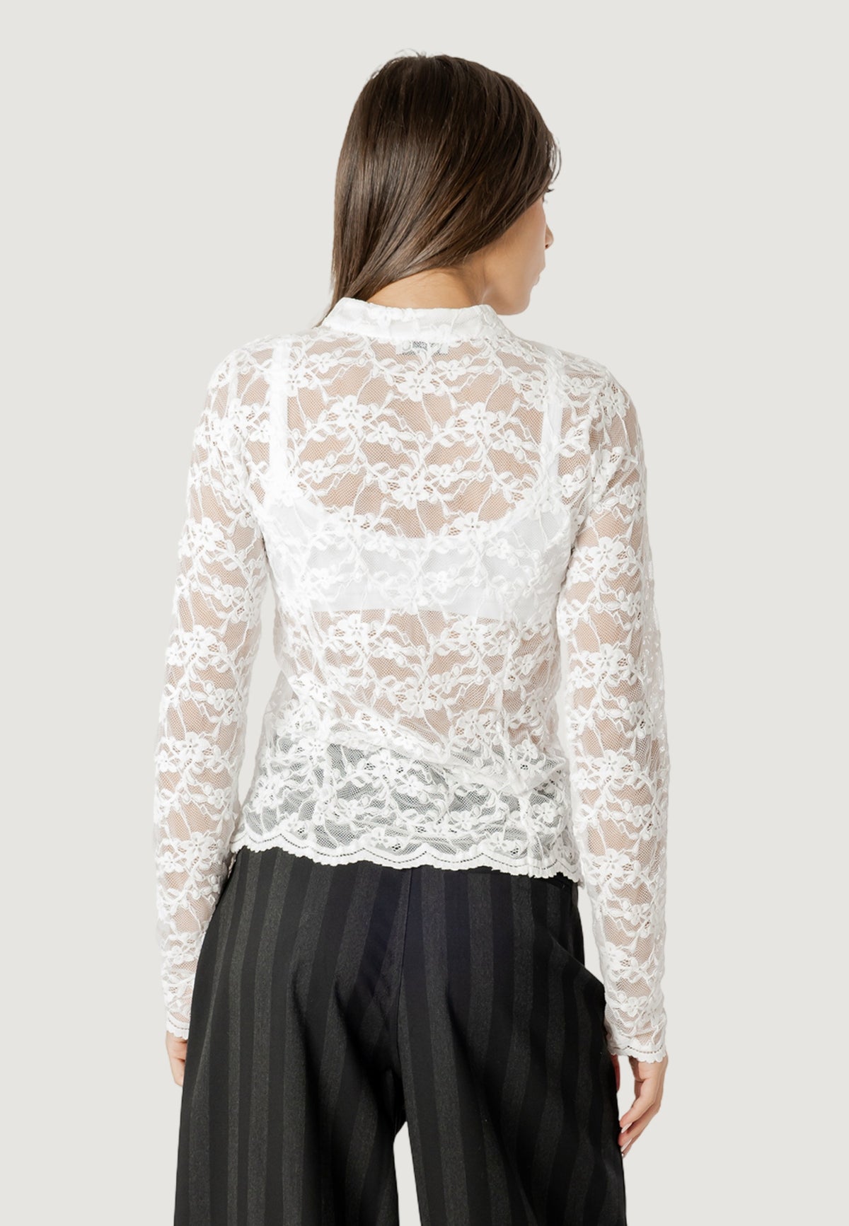 CLAUDIA JAPAN LACE TOP