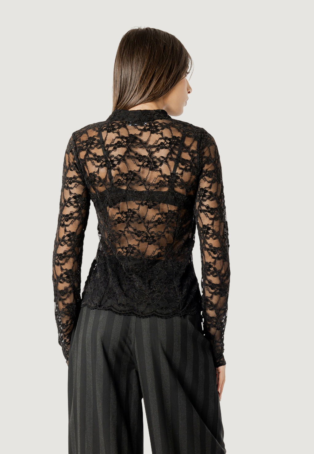 CLAUDIA JAPAN LACE TOP
