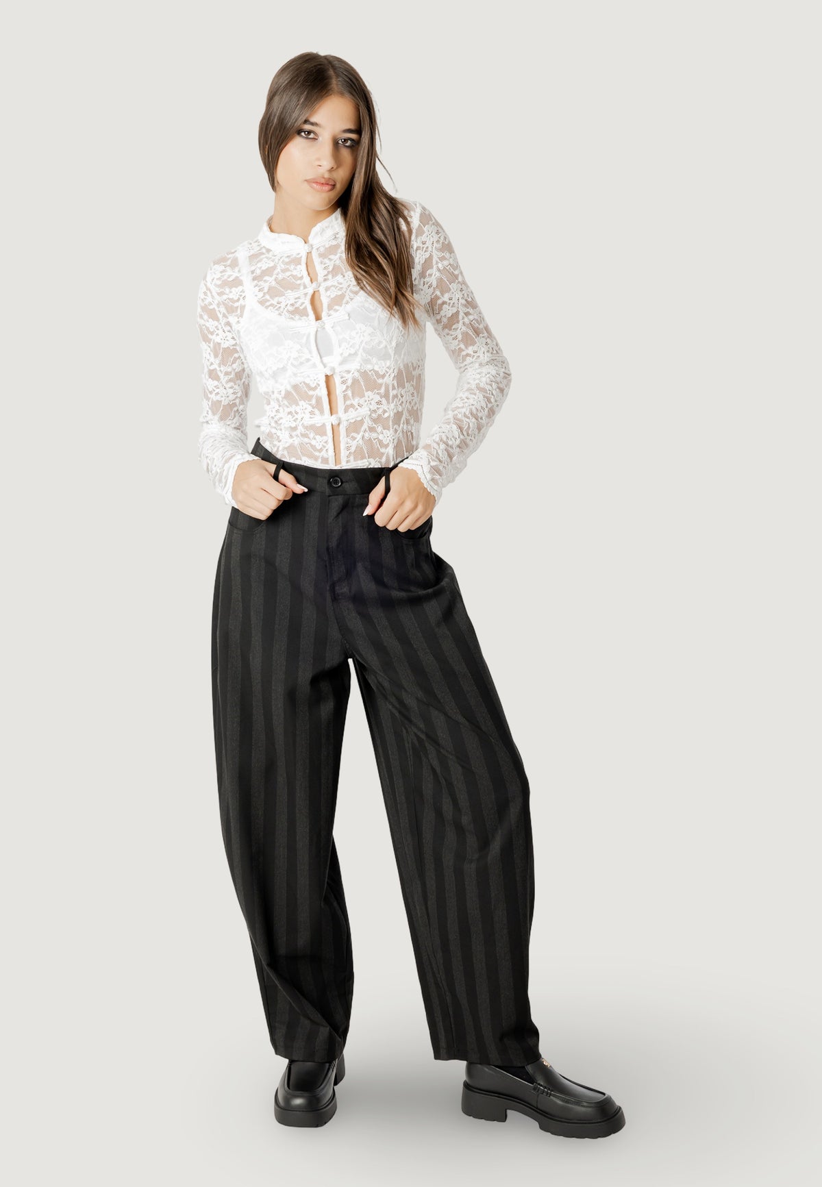 CLAUDIA JAPAN LACE TOP