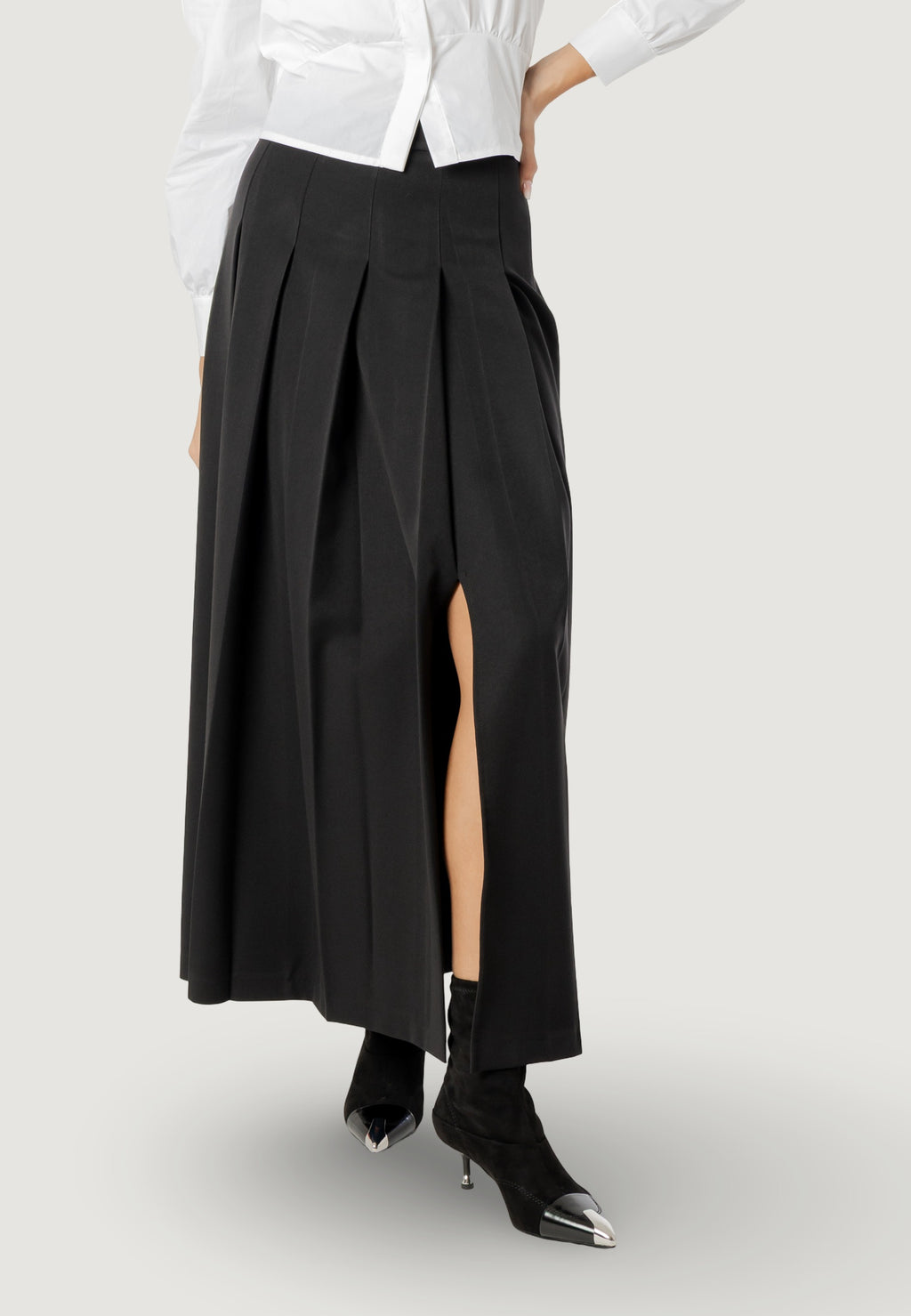 CHRYSLER PLEATED MAXI SKIRT