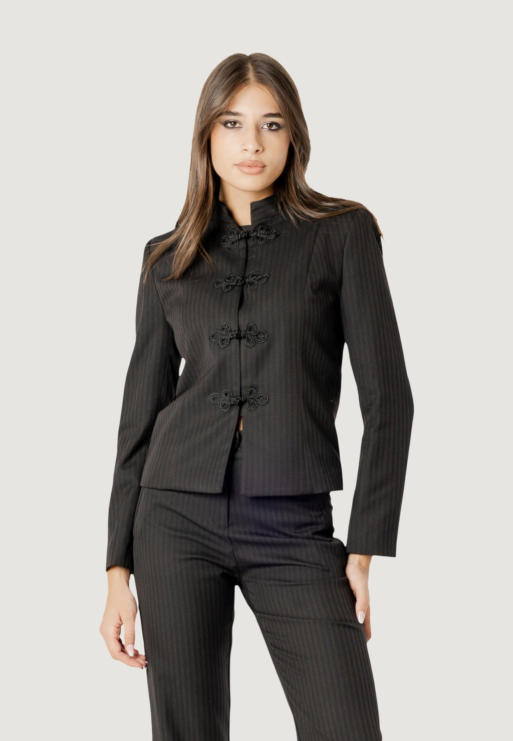 ROCKEFELLER PINSTRIPE MANDARIN BLAZER